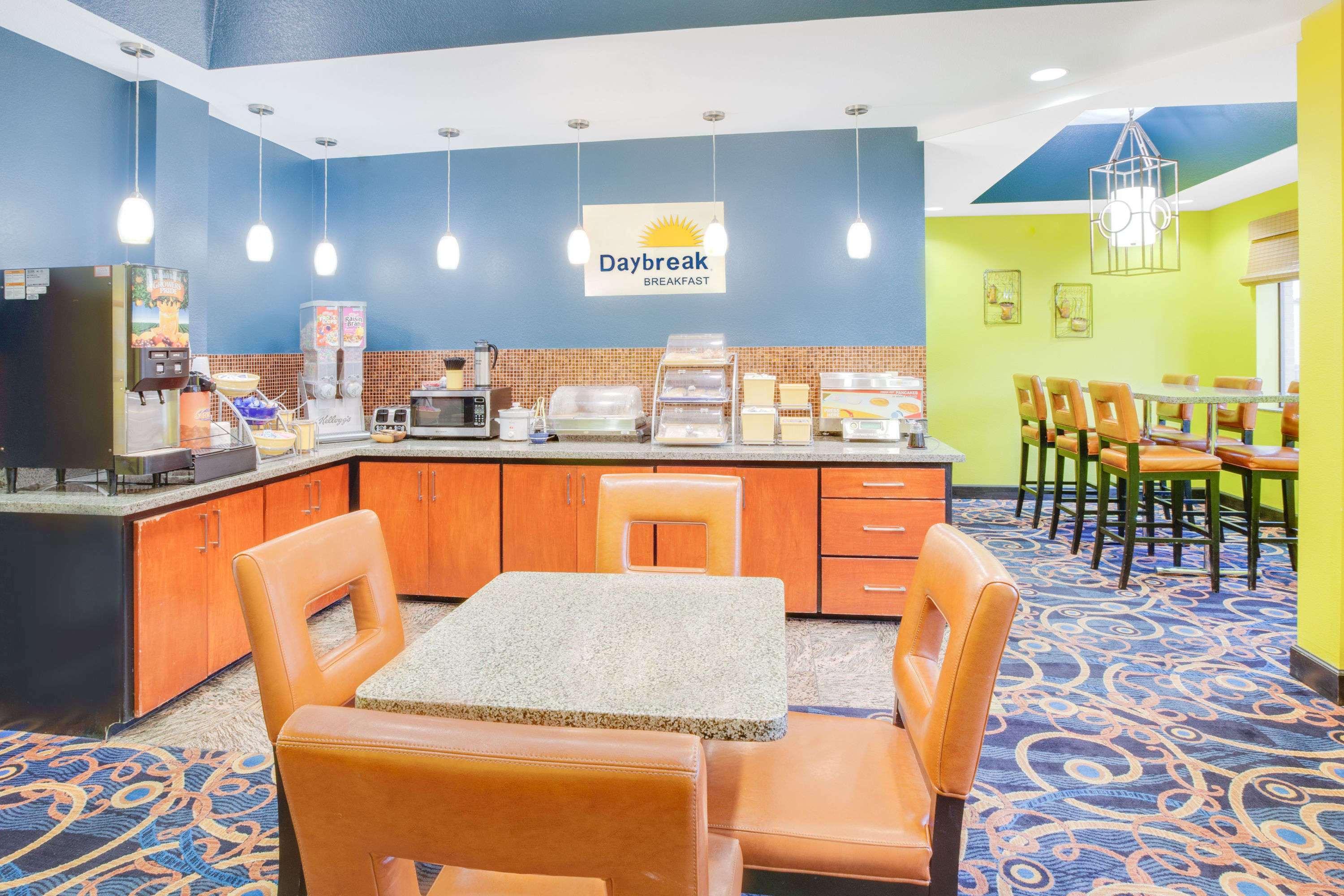 Days Inn & Suites By Wyndham Russellville Luaran gambar